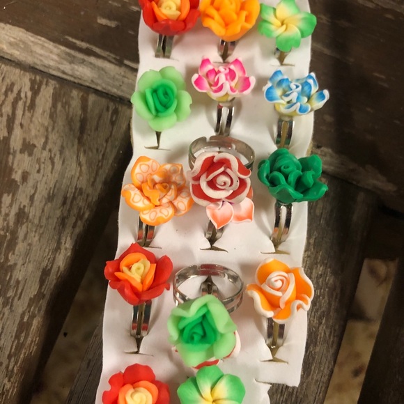 Price is for all the adjustable rings